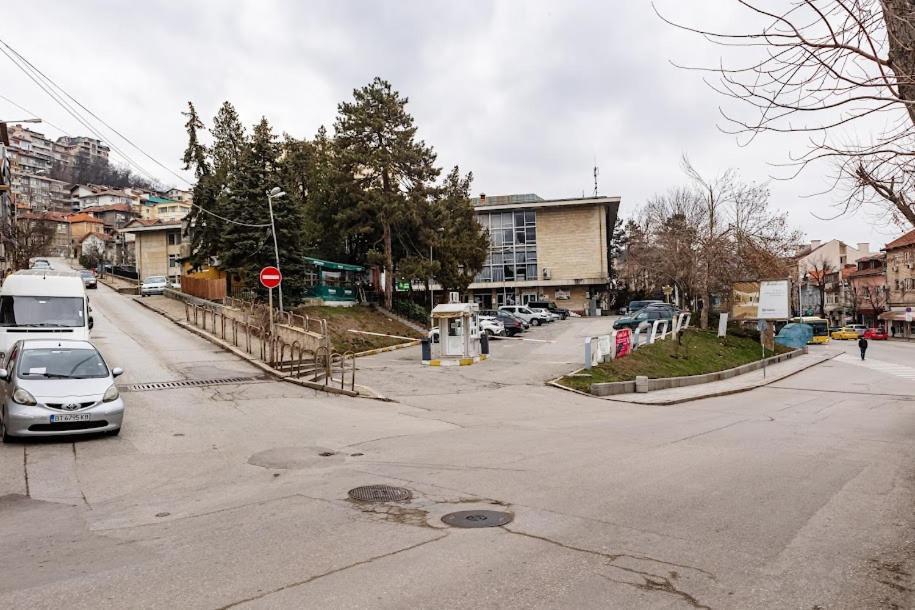 Luximo Room Veliko Tărnovo Esterno foto