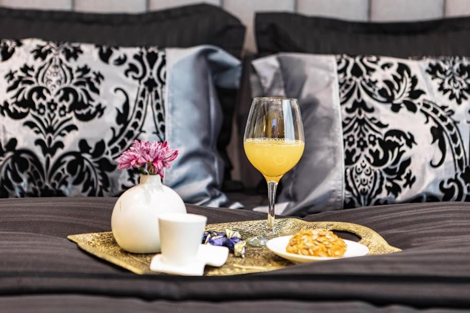 Luximo Room Veliko Tărnovo Esterno foto